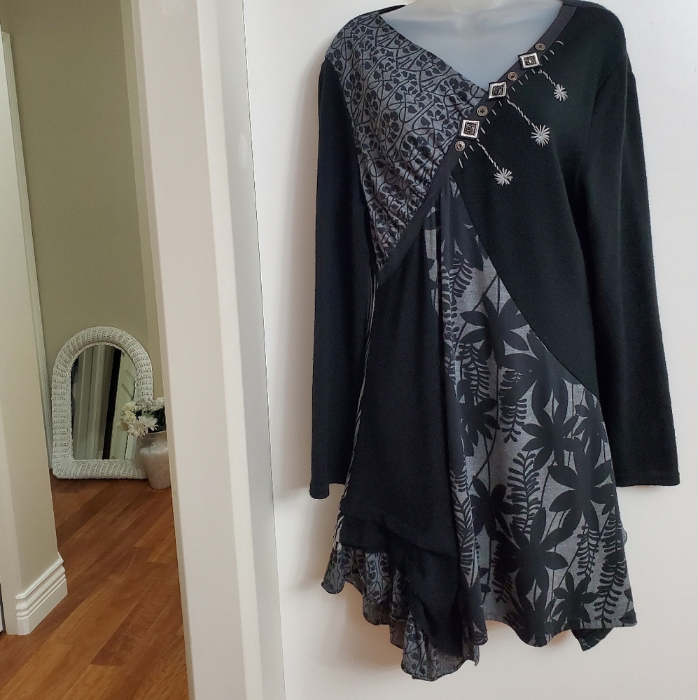 Papillon Boho Soft Polyester Knit Dress Sz L 36-38 Bust